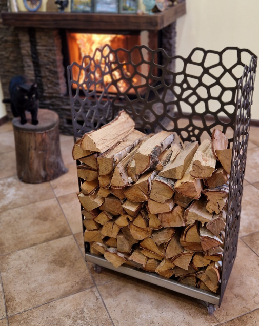 Дровница на колесиках Хольцваген